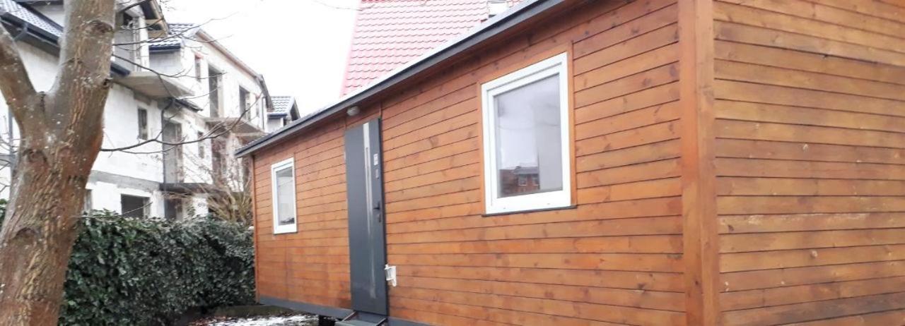 Ow Wilk - Pokoje I Domki Z Aneksami Kuchennymi, Parking, Plac Zabaw Łeba Exteriör bild